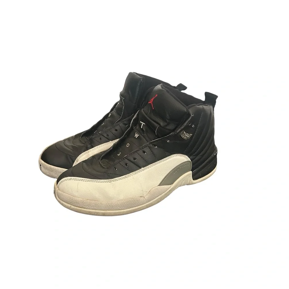 Nike Men’s Air Jordan 12 Retro 130690-011 Playoff Black White 2005 Sz 11